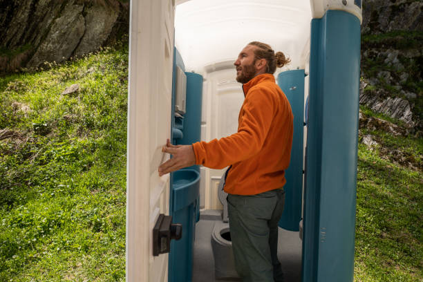 Best Portable toilet rental cost  in Menomonie, WI